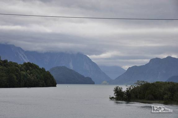 O lago Yelcho, entre La Junta e Chaitén, na Carretera Austral, sul do Chile